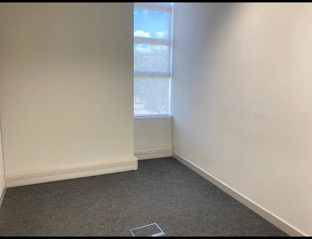 BUSINESS PROPERTY TO RENT IN BOKSBURG EAST